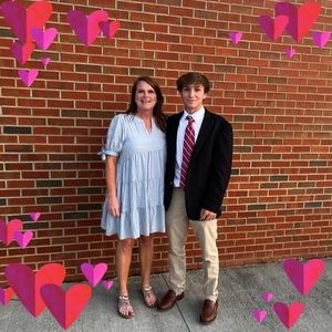 Meet your Posher, Dee